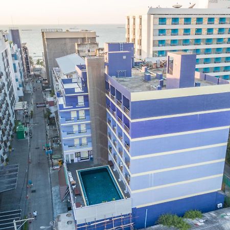 Eastiny Residence Hotel Pattaya Exterior photo