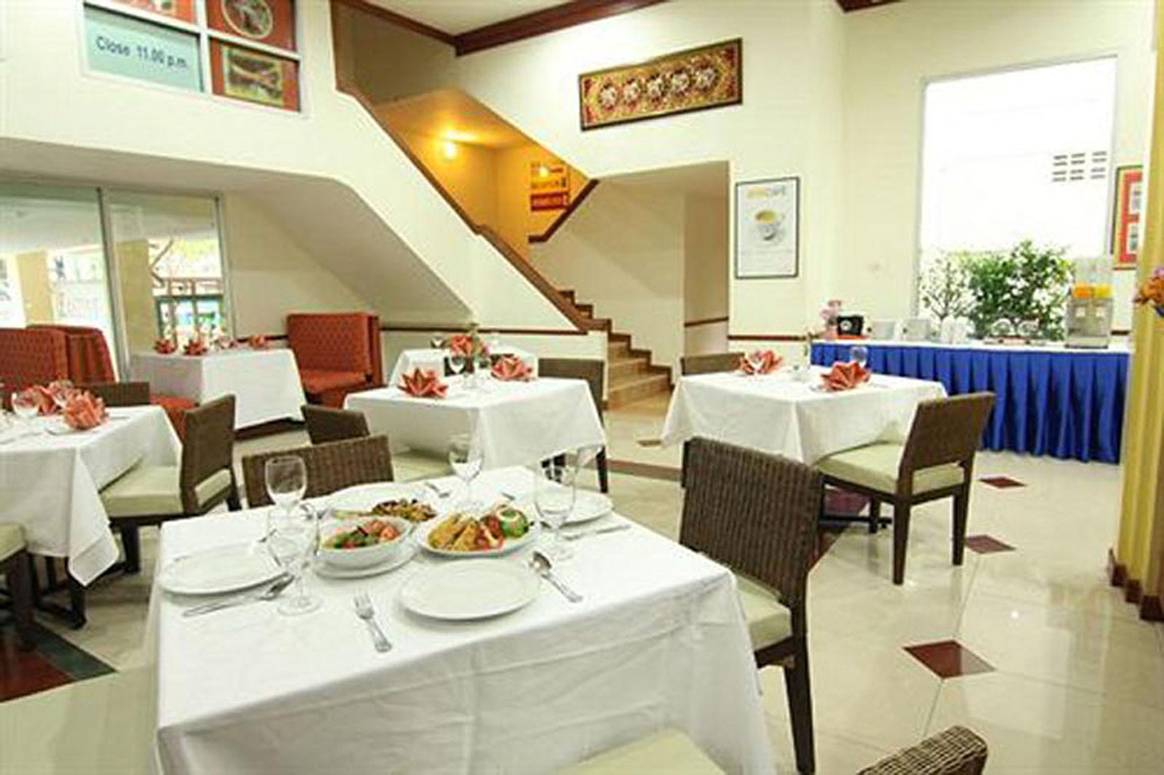 Eastiny Residence Hotel Pattaya Exterior photo