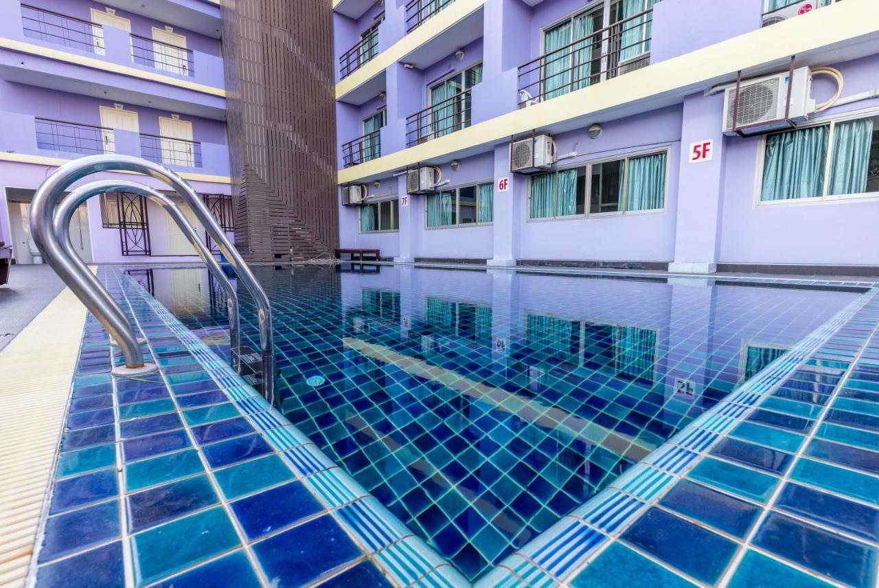 Eastiny Residence Hotel Pattaya Exterior photo